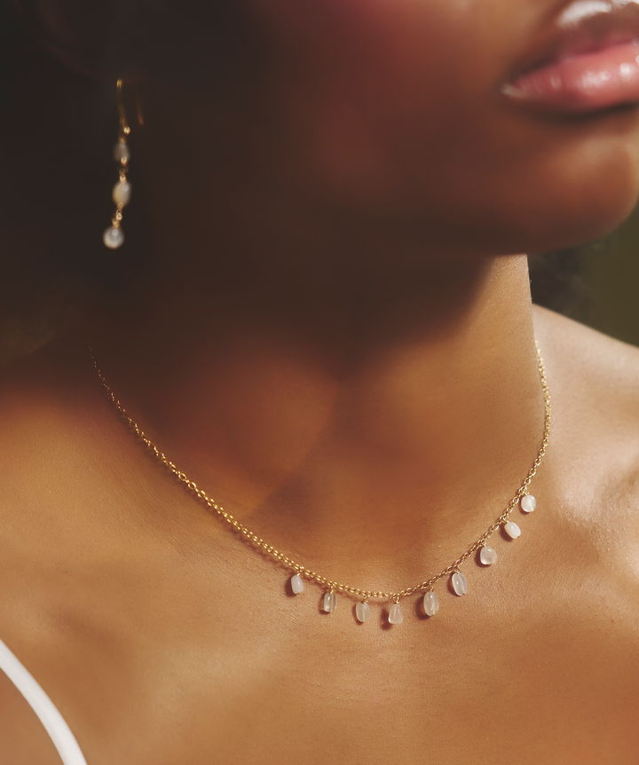 Bridal Neck 06