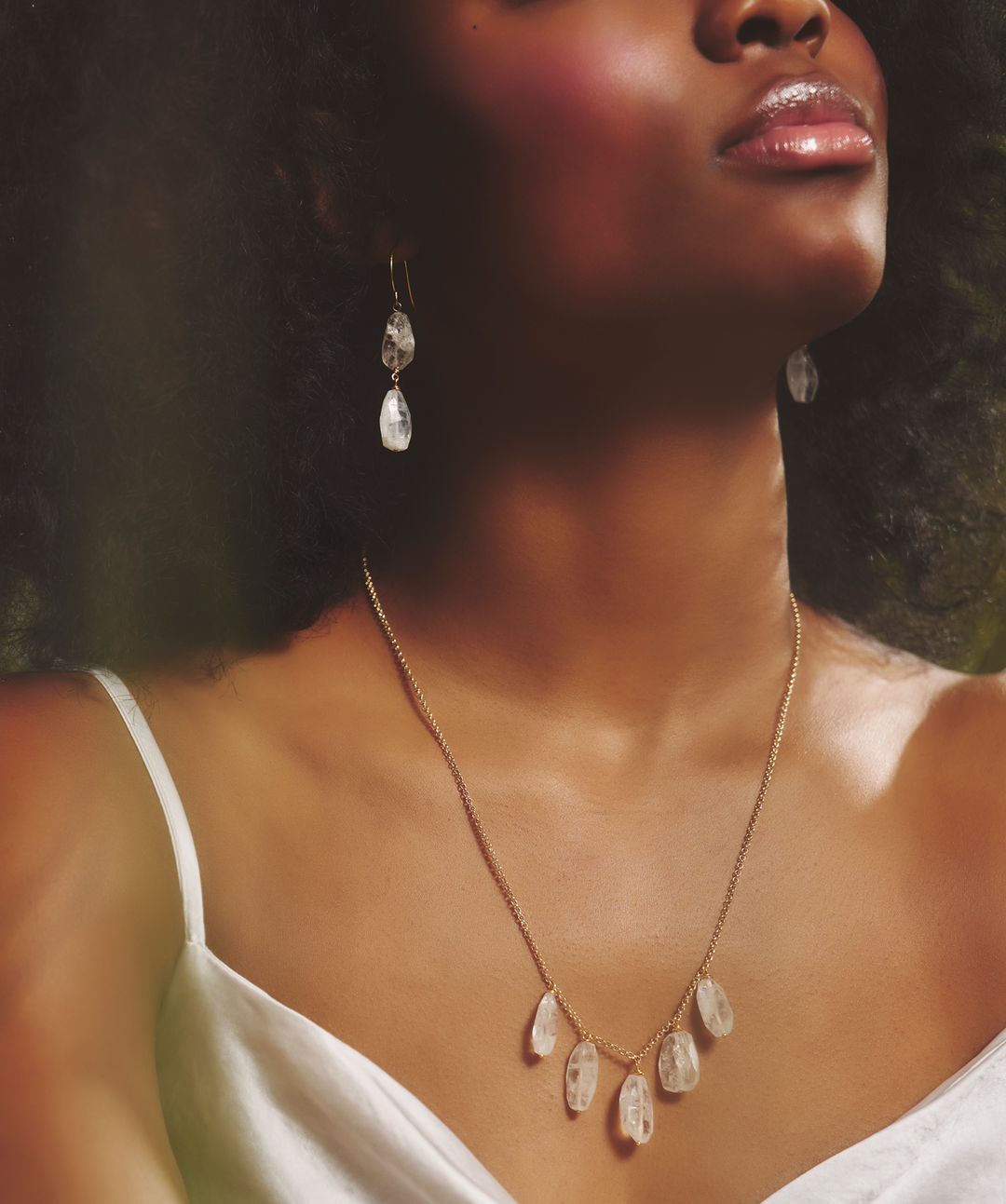 Bridal Neck 12