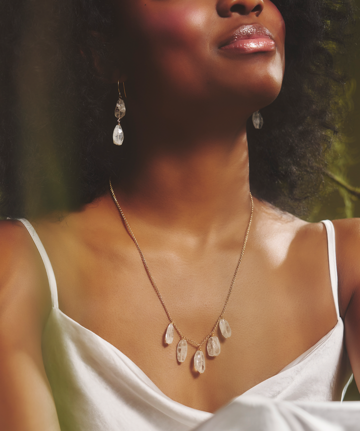 Bridal Neck 12